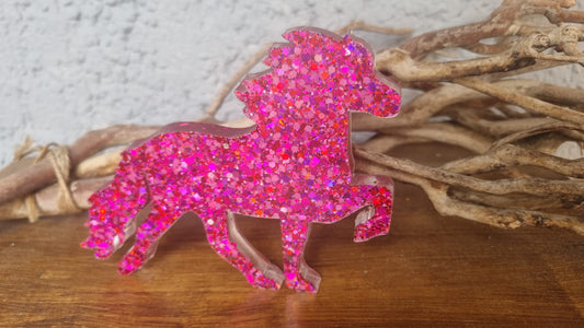 Pony stehend groß