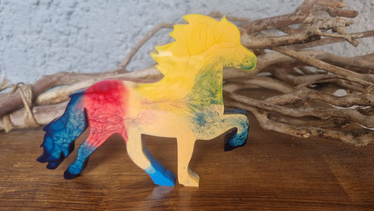 Pony stehend groß